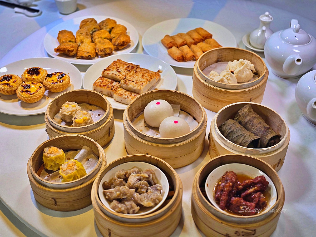 新葡苑遠百信義A13店｜台北港點吃到飽好不好吃？蒸籠推車、菜單價格與聚餐心得
