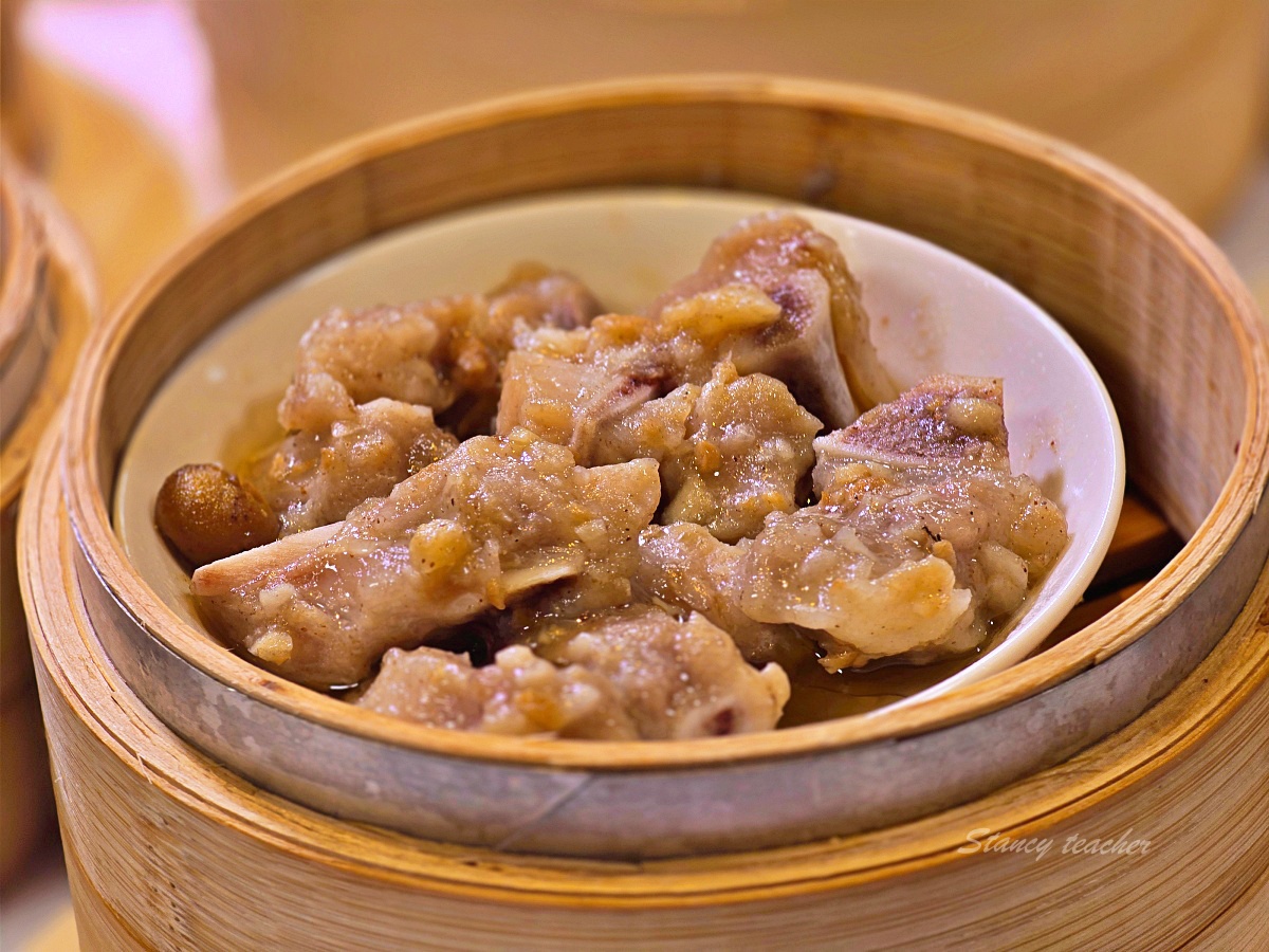 新葡苑遠百信義A13店｜台北港點吃到飽好不好吃？蒸籠推車、菜單價格與聚餐心得