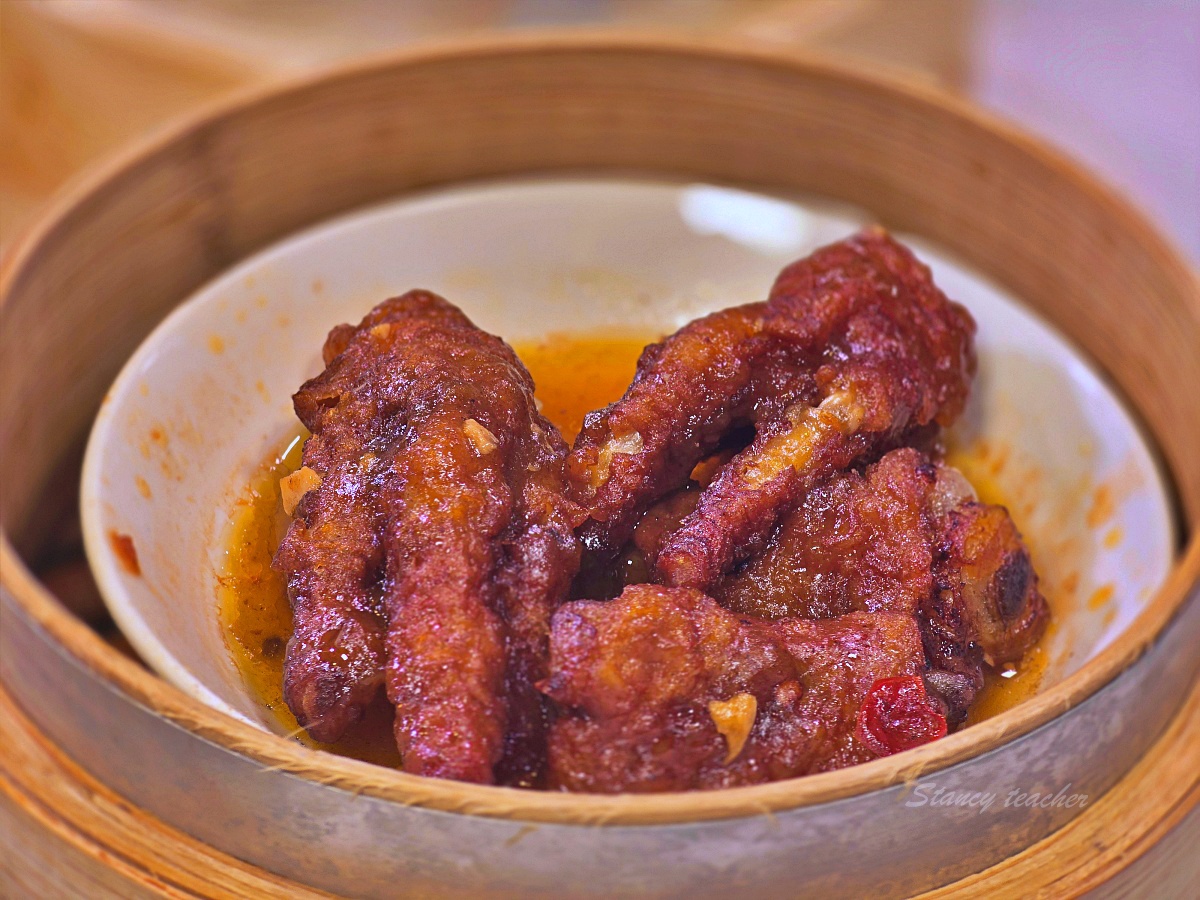 新葡苑遠百信義A13店｜台北港點吃到飽好不好吃？蒸籠推車、菜單價格與聚餐心得