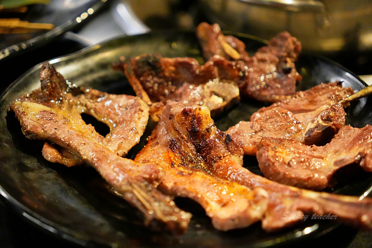 桃園燒肉吃到飽「匠夯日式燒肉」全面評測120分鐘爽爽吃日本A5和牛專人剝蝦服務 桃園燒肉吃到飽「匠夯日式燒肉」全面評測120分鐘爽爽吃日本A5和牛專人剝蝦服務