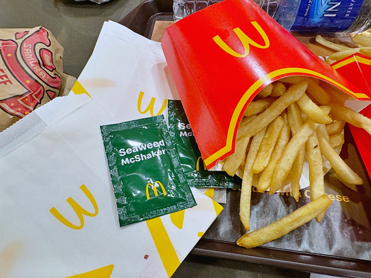 「新加坡麥當勞」有什麼好吃？麥香雞、搖搖薯、辣脆雞腿必點