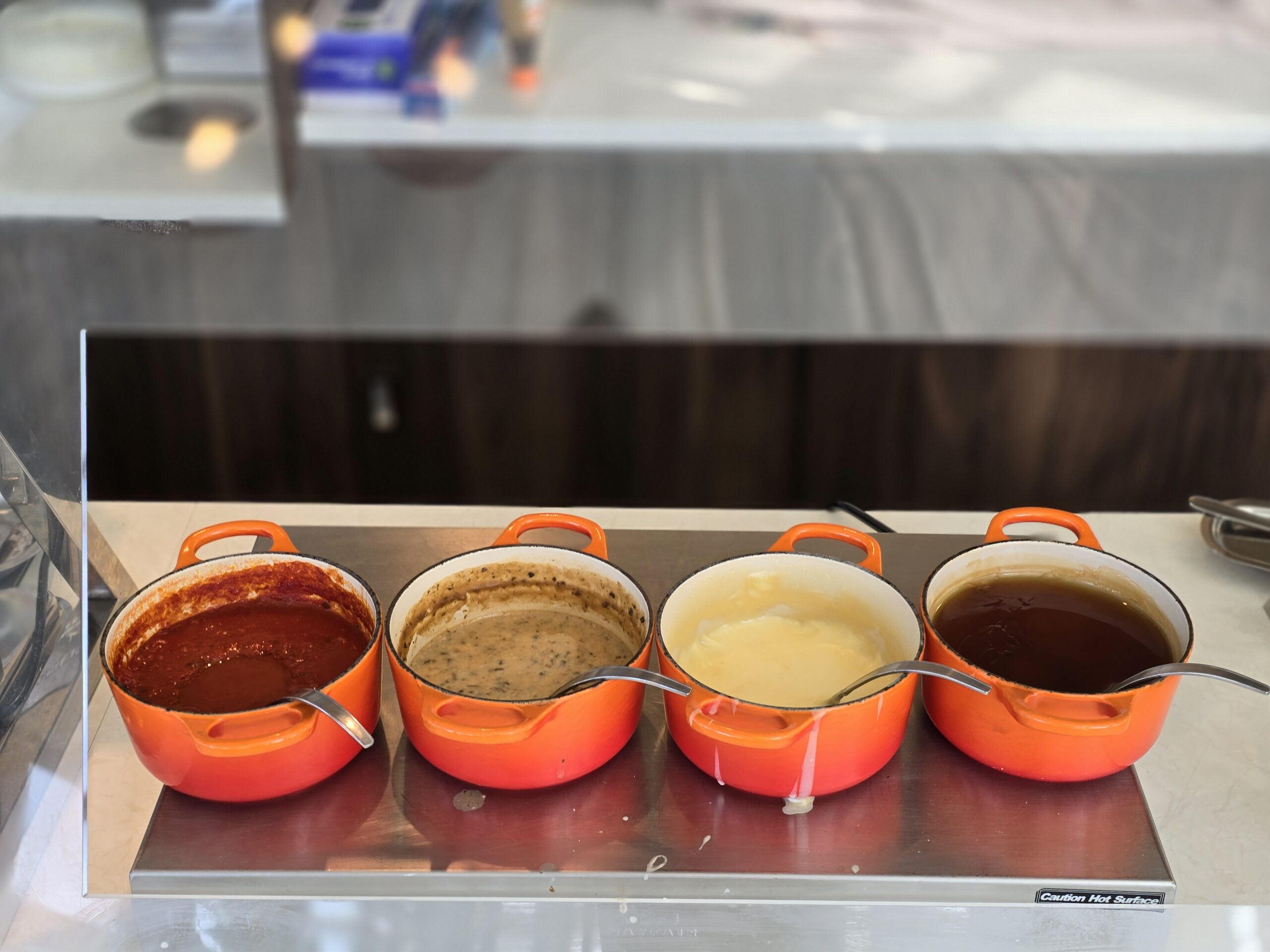 廣島格蘭王子大飯店｜飯店有碼頭搭船去宮島最方便，免費接駁車逛市區超省力