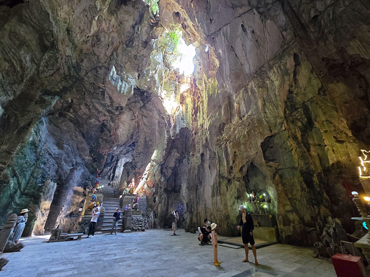 【越南峴港必去景點】五行山探索指南：洞穴、佛塔與壯麗海景一次滿足