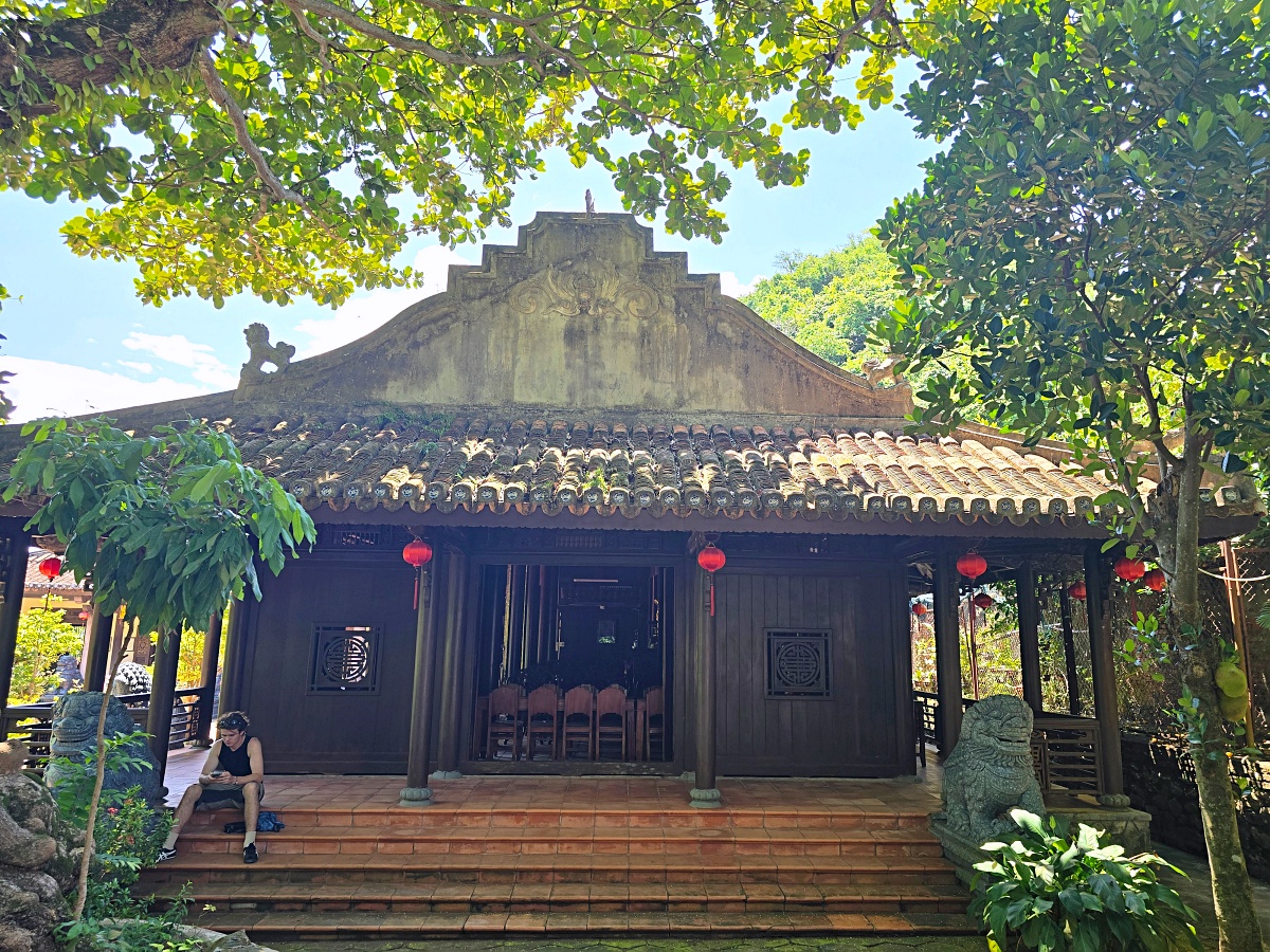 【越南峴港必去景點】五行山探索指南：洞穴、佛塔與壯麗海景一次滿足