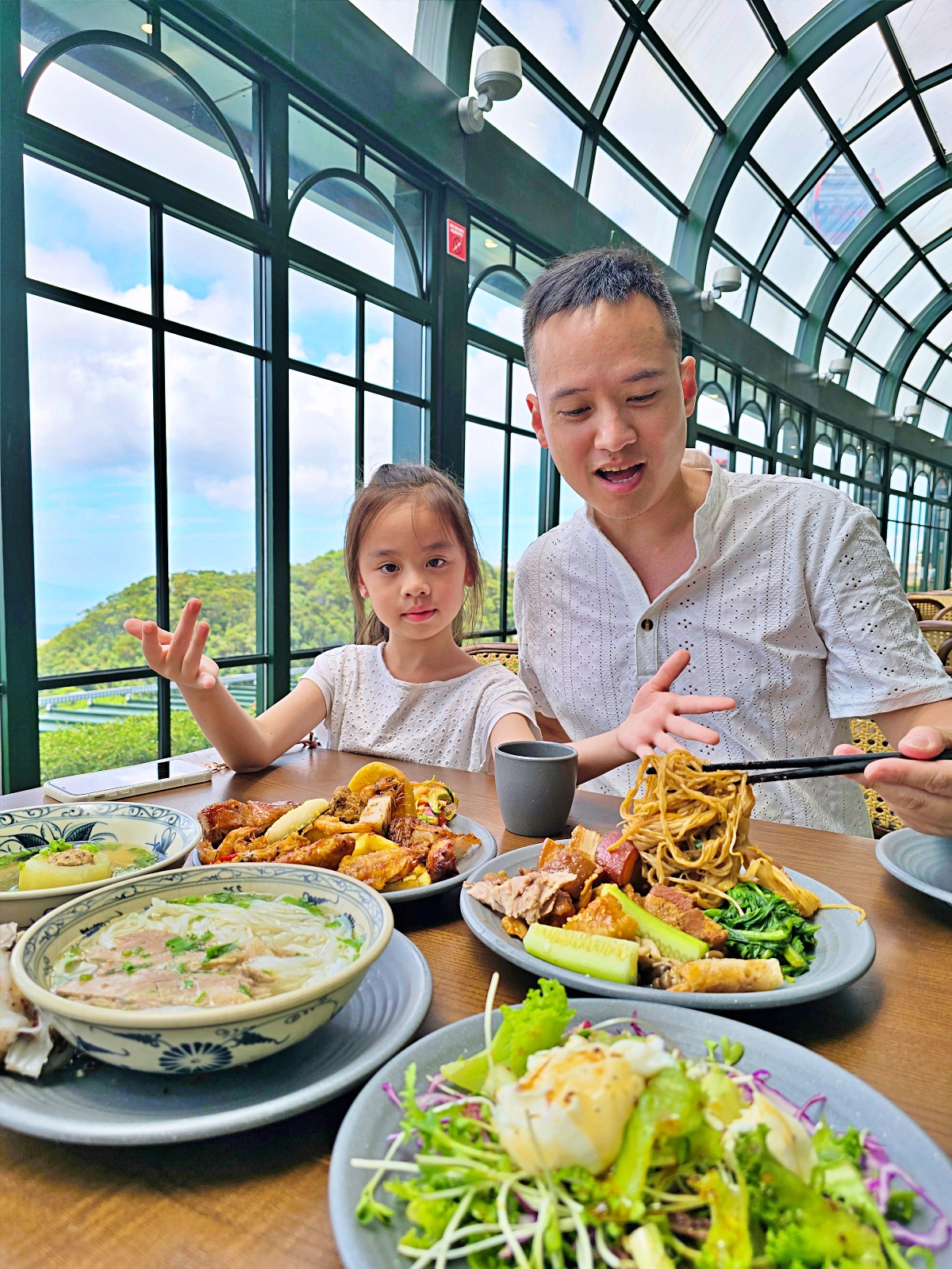 【越南峴港親子景點】巴拿山一日遊全攻略｜KKday接駁＋門票＋自助餐吃到飽輕鬆玩！