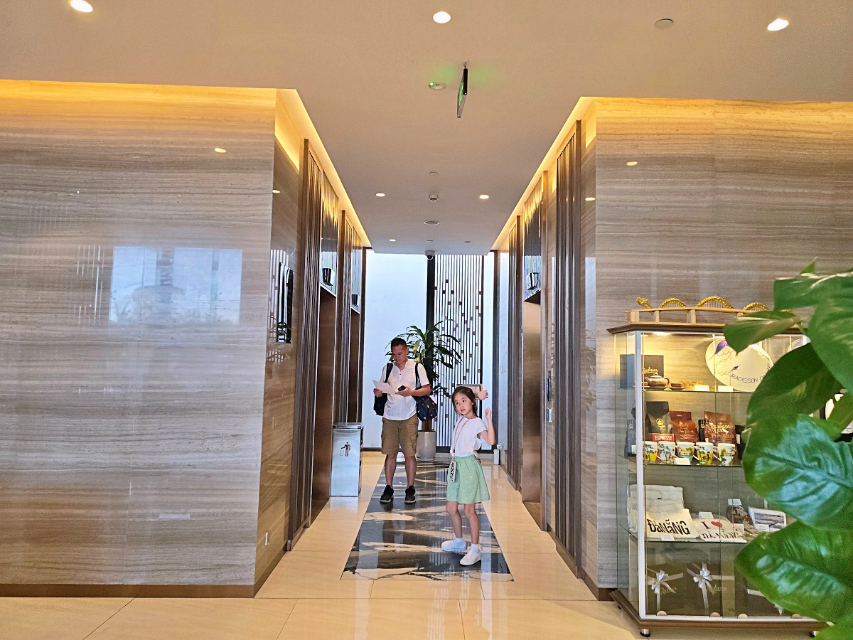【越南峴港住宿】 Radisson Hotel Danang（峴港麗笙酒店）無邊際泳池、高樓海景SPA、早餐咖啡廳全攻略