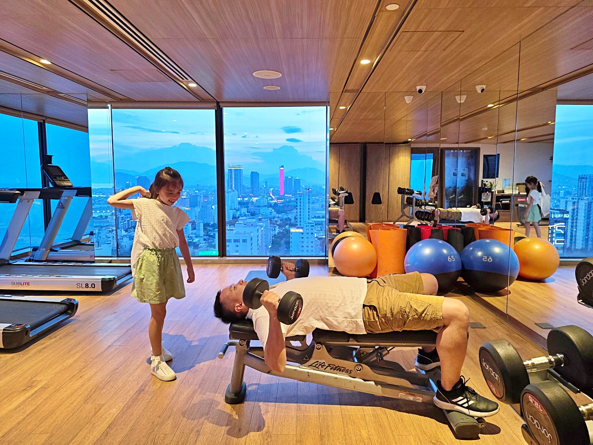 【越南峴港住宿】 Radisson Hotel Danang（峴港麗笙酒店）無邊際泳池、高樓海景SPA、早餐咖啡廳全攻略