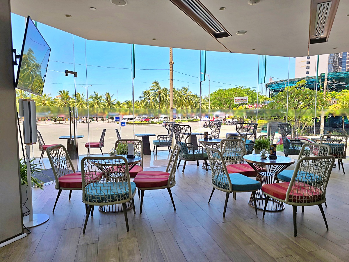 【越南峴港住宿】 Radisson Hotel Danang(峴港麗笙酒店)無邊際泳池、高樓海景SPA、早餐咖啡廳全攻略 【越南峴港住宿】 Radisson Hotel Danang(峴港麗笙酒店)無邊際泳池、高樓海景SPA、早餐咖啡廳全攻略