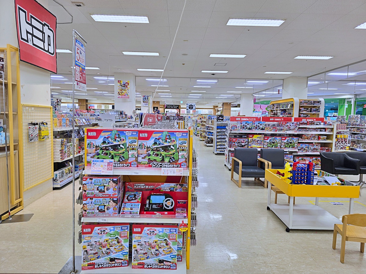 【鳥取購物推薦】永旺夢樂城鳥取北店:一站式購物天堂、美食街、退稅服務一次滿足! 【鳥取購物推薦】永旺夢樂城鳥取北店:一站式購物天堂、美食街、退稅服務一次滿足!