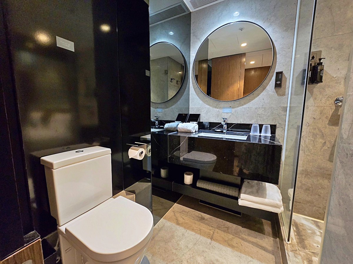 【香港尖沙咀住宿推薦】The OTTO Hotel 香港康境酒店住宿分享：交通便利、舒適雙人房、周邊美食一次看！