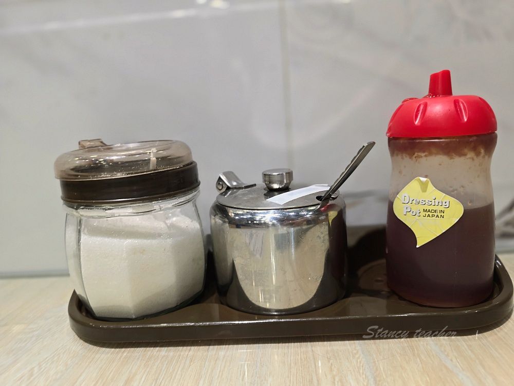 【尖沙咀美食推薦】 味軒燒鵝餐廳必吃乳豬燒鵝雙拼！交通位置、菜單分享