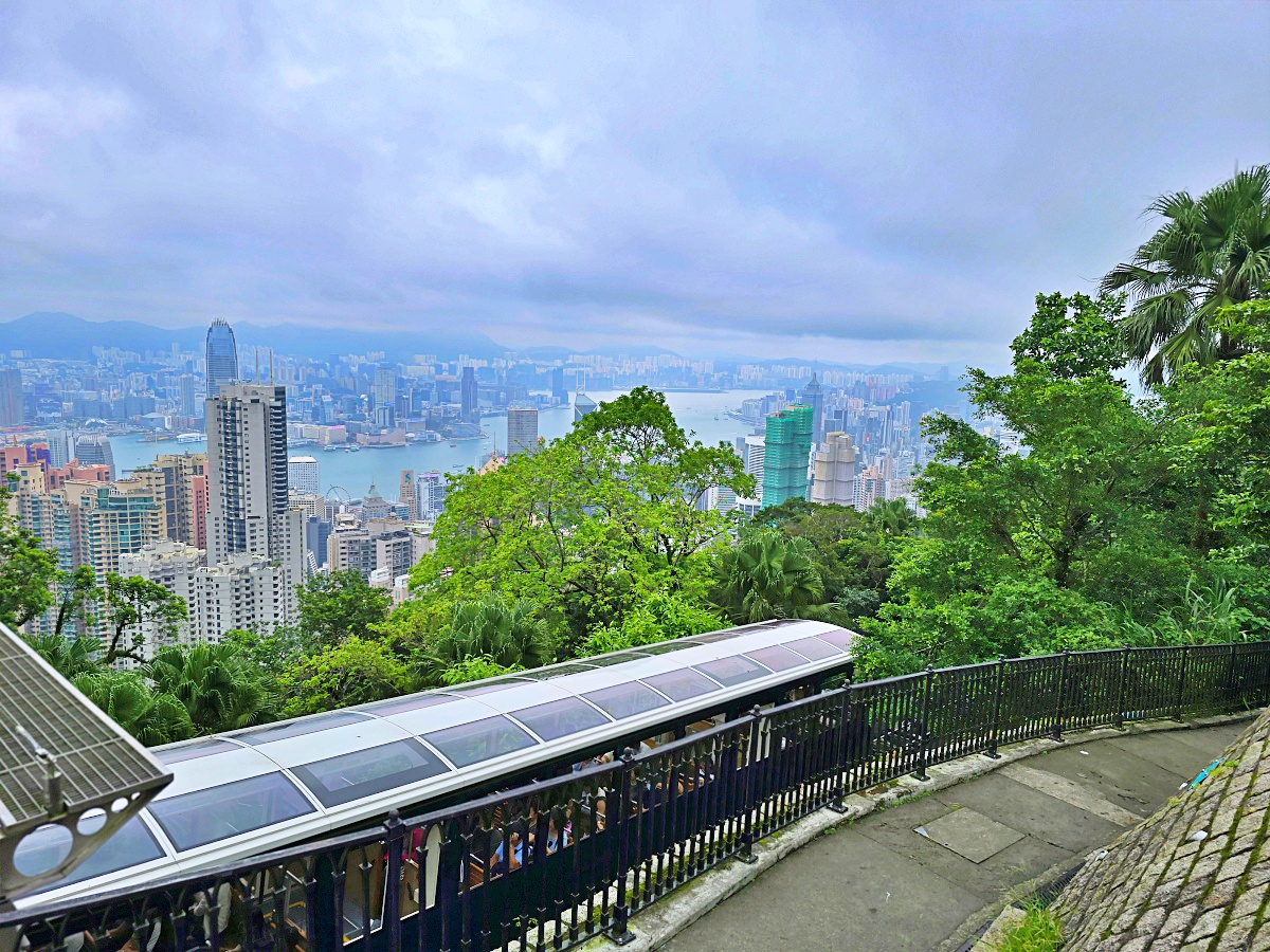 【香港太平山頂纜車攻略】姐妹衝兩次才拍到香港百萬夜景門票優惠、交通全攻略