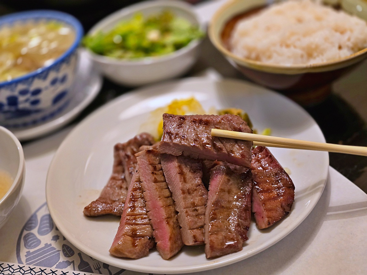 【仙台牛舌推薦】仙台必吃牛舌「善治郎」五橋横丁別館店 不用排隊就能吃到！ @Stancy Teacher 美味異想世界