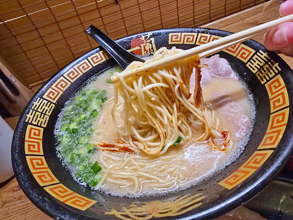 【仙台美食推薦】仙台一蘭拉麵店家全攻略：排隊流程、伴手禮、座位介紹一次看