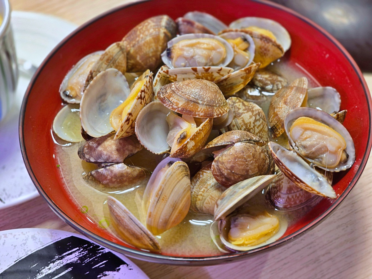 【仙台旅遊美食】仙台迴轉壽司仙台一番町超人氣！三崎迴轉壽司仙台Clis Road店：酒粕紅醋飯的極致壽司饗宴