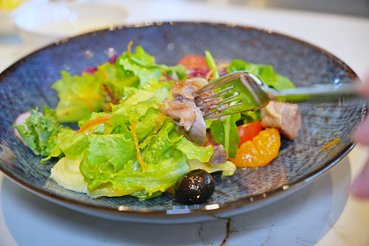 墨賞新鐵板料理古亭店|台北鐵板燒怎麼點?鮑魚三重奏、A5和牛心得 墨賞新鐵板料理古亭店|台北鐵板燒怎麼點?鮑魚三重奏、A5和牛心得