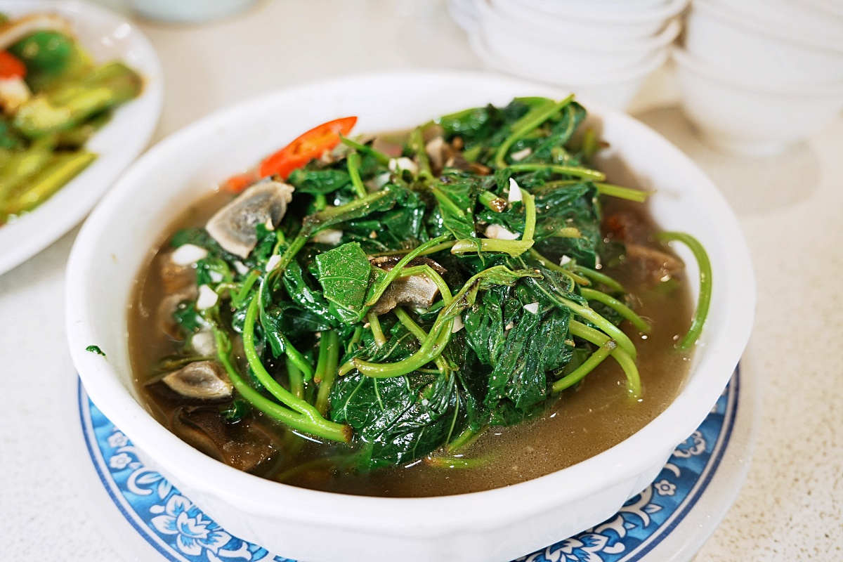 【淡水合菜推薦】三空泉農場：脆皮雞必點淡水人私藏森林系餐廳