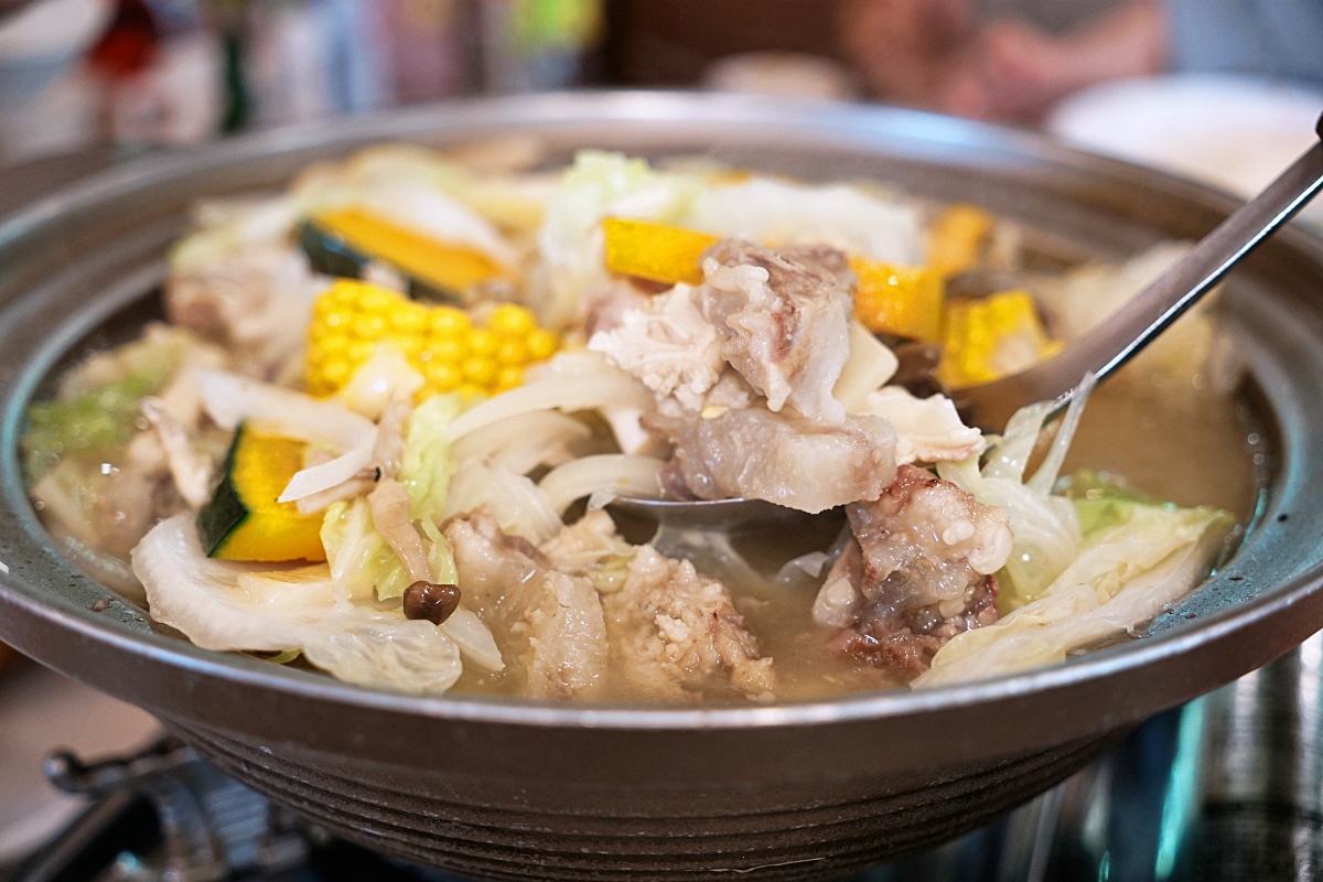 【淡水合菜推薦】三空泉農場：脆皮雞必點淡水人私藏森林系餐廳