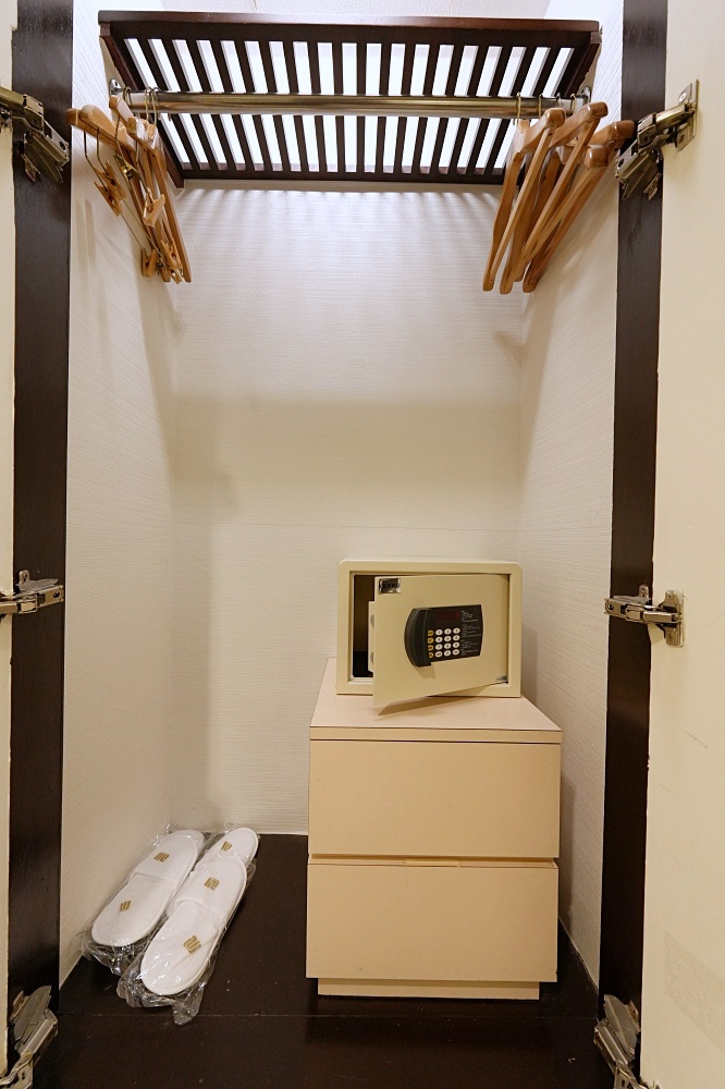 【香港機場住宿推薦】富豪機場酒店 Regal Airport Hotel：機場步行直達、迪士尼專車接送、房型舒適又齊全！