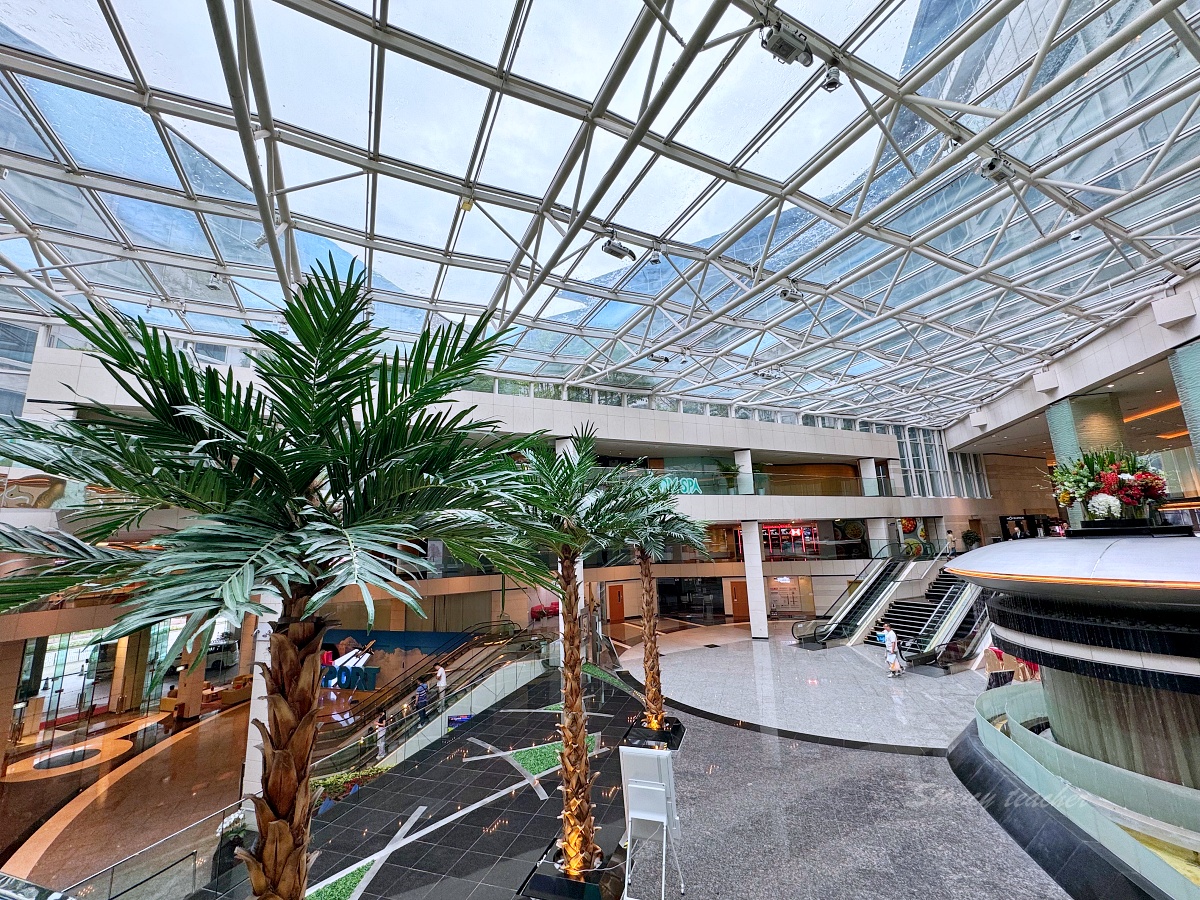 【香港機場住宿推薦】富豪機場酒店 Regal Airport Hotel：機場步行直達、迪士尼專車接送、房型舒適又齊全！
