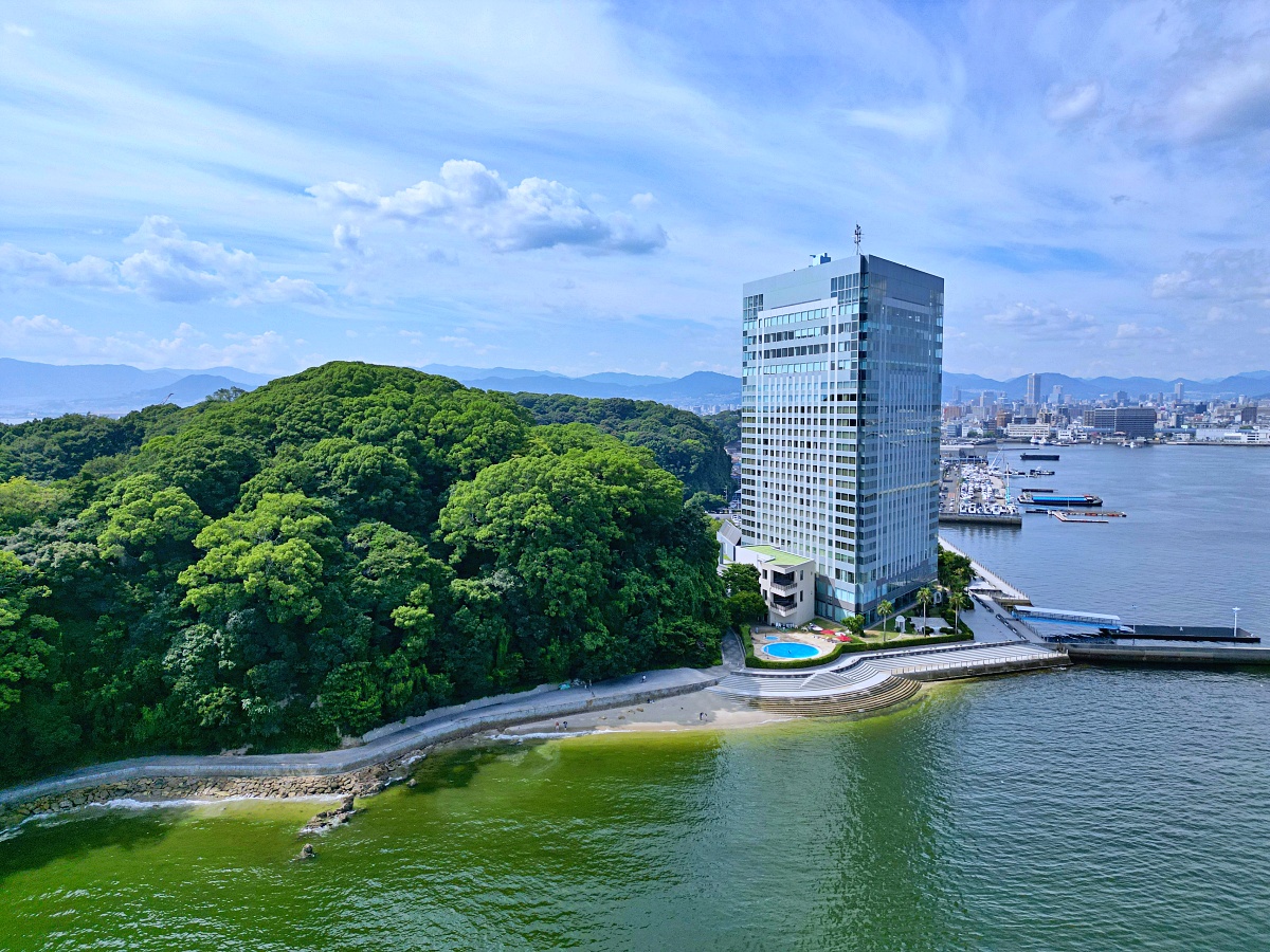 廣島格蘭王子大飯店|飯店有碼頭搭船去宮島最方便,免費接駁車逛市區超省力 廣島格蘭王子大飯店|飯店有碼頭搭船去宮島最方便,免費接駁車逛市區超省力