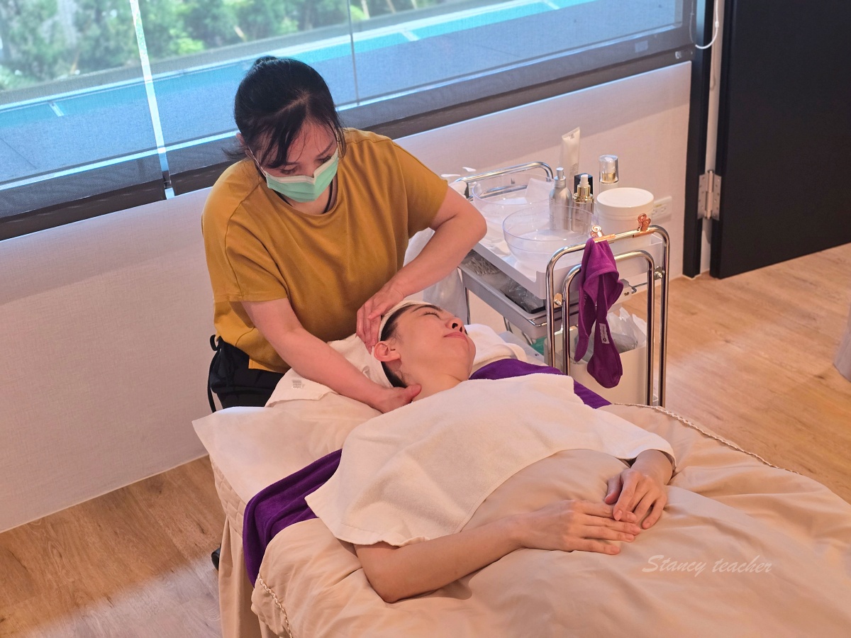台北士林醫美「容禾整形外科診所」鳳凰電波Thermage FLX體驗分享 台北士林醫美「容禾整形外科診所」鳳凰電波Thermage FLX體驗分享