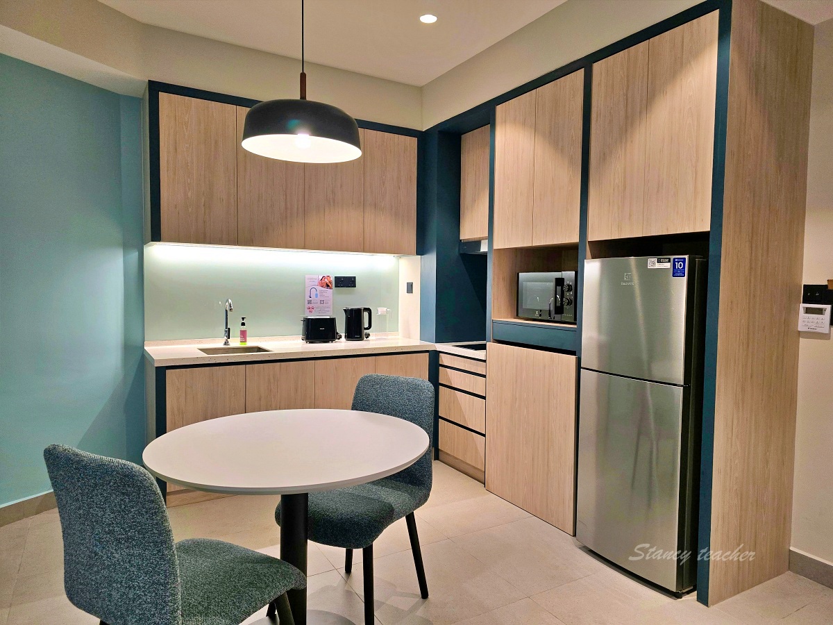 沙巴亞庇住宿推薦「Citadines The Shore Kota Kinabalu」公寓式酒店開箱鄰近菲律賓夜市、無邊際泳池賞夕陽超浪漫！
