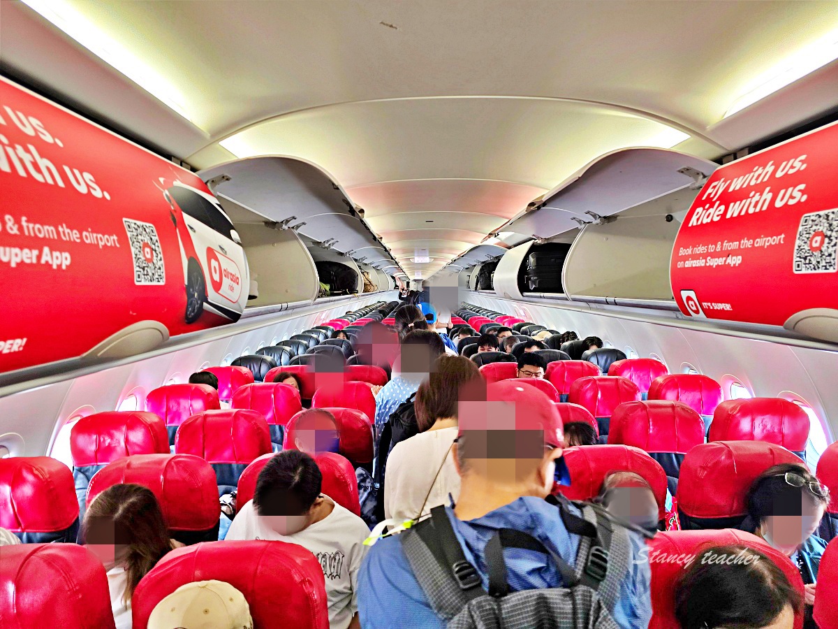 AirAsia AK1511 / AK1510 亞航直飛沙巴亞庇搭乘開箱|台灣出發唯一直飛航班,來回都必喝生椰拿鐵! AirAsia AK1511 / AK1510 亞航直飛沙巴亞庇搭乘開箱|台灣出發唯一直飛航班,來回都必喝生椰拿鐵!