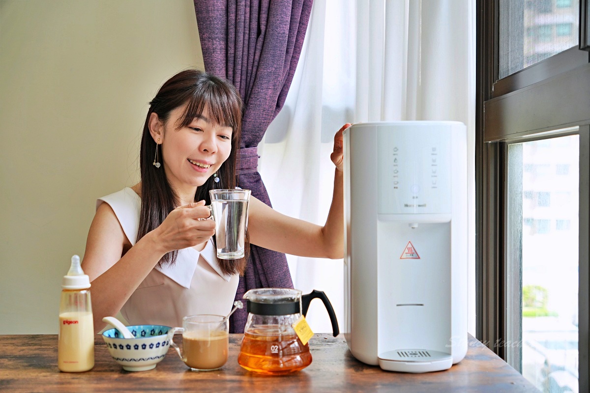 Honeywell 太空人五道淨化RO濾淨瞬熱飲水機開箱：太空級淨水3秒瞬熱，我家飲水新 革命！