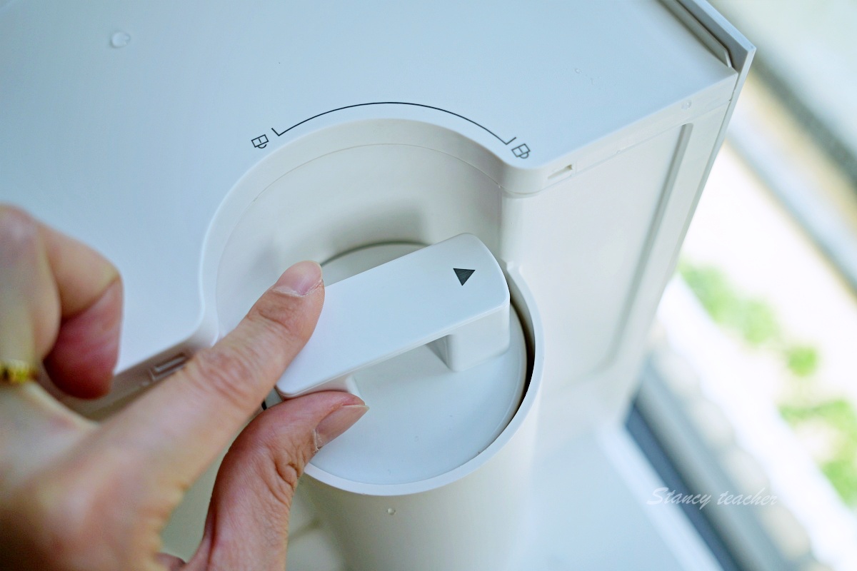Honeywell 太空人五道淨化RO濾淨瞬熱飲水機開箱：太空級淨水3秒瞬熱，我家飲水新 革命！