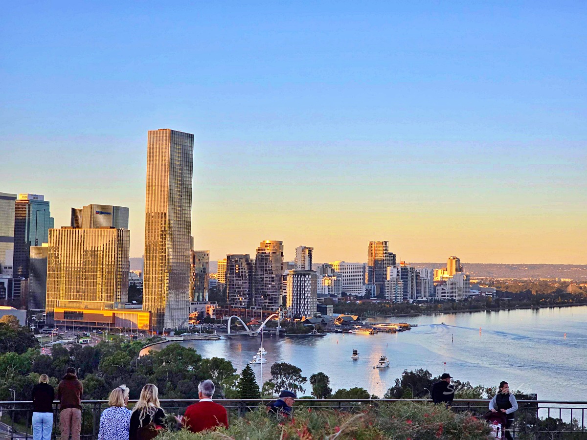 西澳國王公園 Kings Park 一日遊｜城市夜景、戰爭紀念碑與浪漫夕陽美拍景點