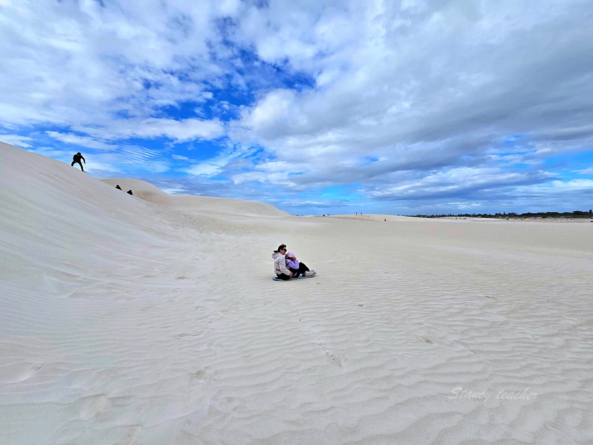 Lancelin Sand Dunes 滑沙攻略｜珀斯出發親子沙丘、租板流程與北線行程取捨