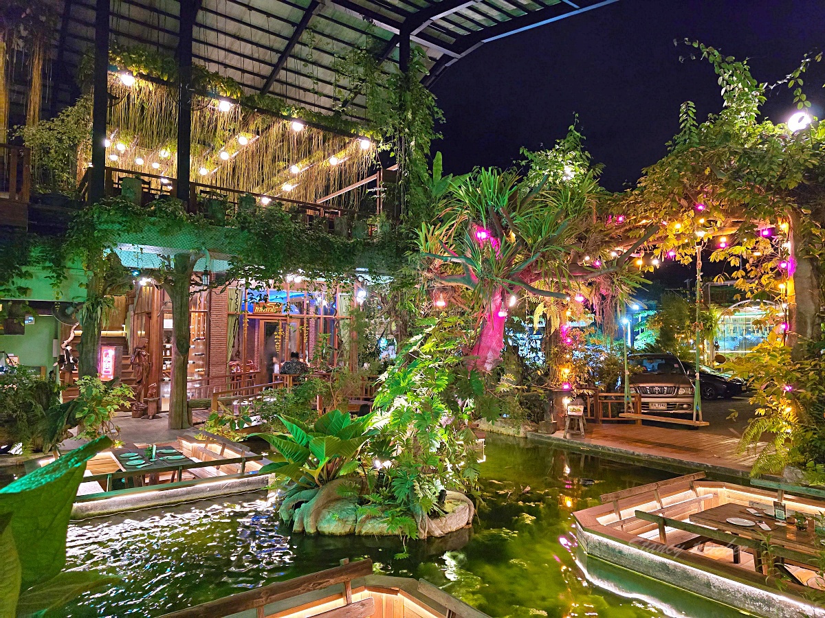 【普吉島景觀餐廳推薦】「自然廚房機場店(Natural Restaurant Airport)」普吉機場附近最方便的泰式餐廳推薦 【普吉島景觀餐廳推薦】「自然廚房機場店(Natural Restaurant Airport)」普吉機場附近最方便的泰式餐廳推薦