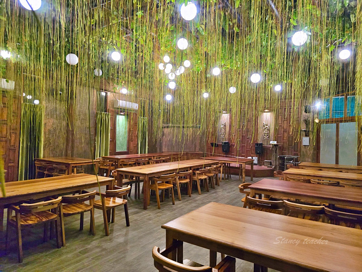 【普吉島景觀餐廳推薦】「自然廚房機場店(Natural Restaurant Airport)」普吉機場附近最方便的泰式餐廳推薦 【普吉島景觀餐廳推薦】「自然廚房機場店(Natural Restaurant Airport)」普吉機場附近最方便的泰式餐廳推薦