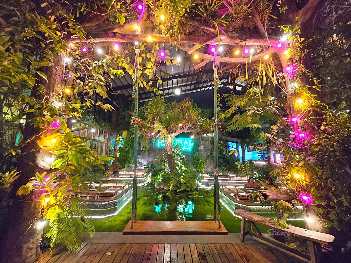 【普吉島景觀餐廳推薦】「自然廚房機場店（Natural Restaurant Airport）」普吉機場附近最方便的泰式餐廳推薦