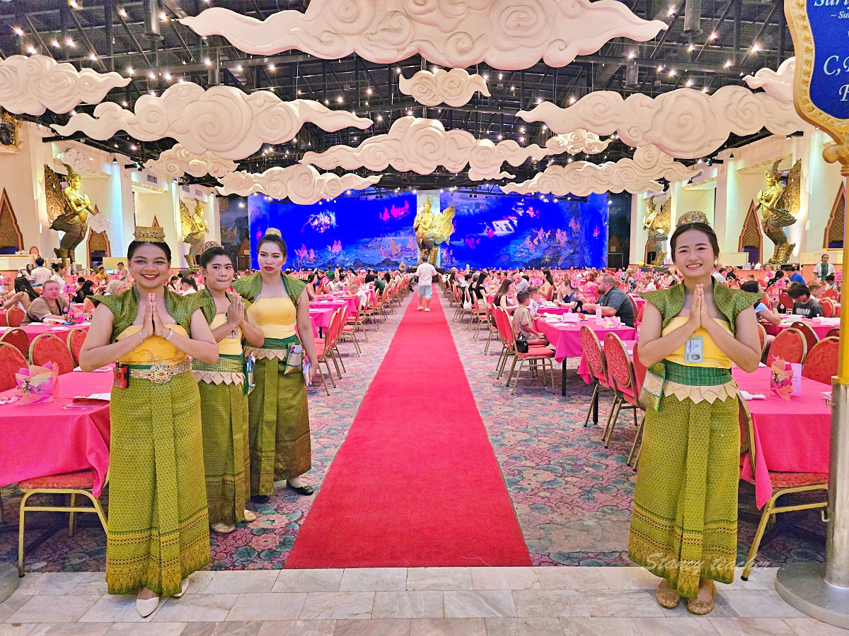 【普吉島親子景點推薦】普吉島幻多奇樂園 Phuket FantaSea｜豪華自助餐、泰服專業棚拍、精彩夜間表演一次收錄！