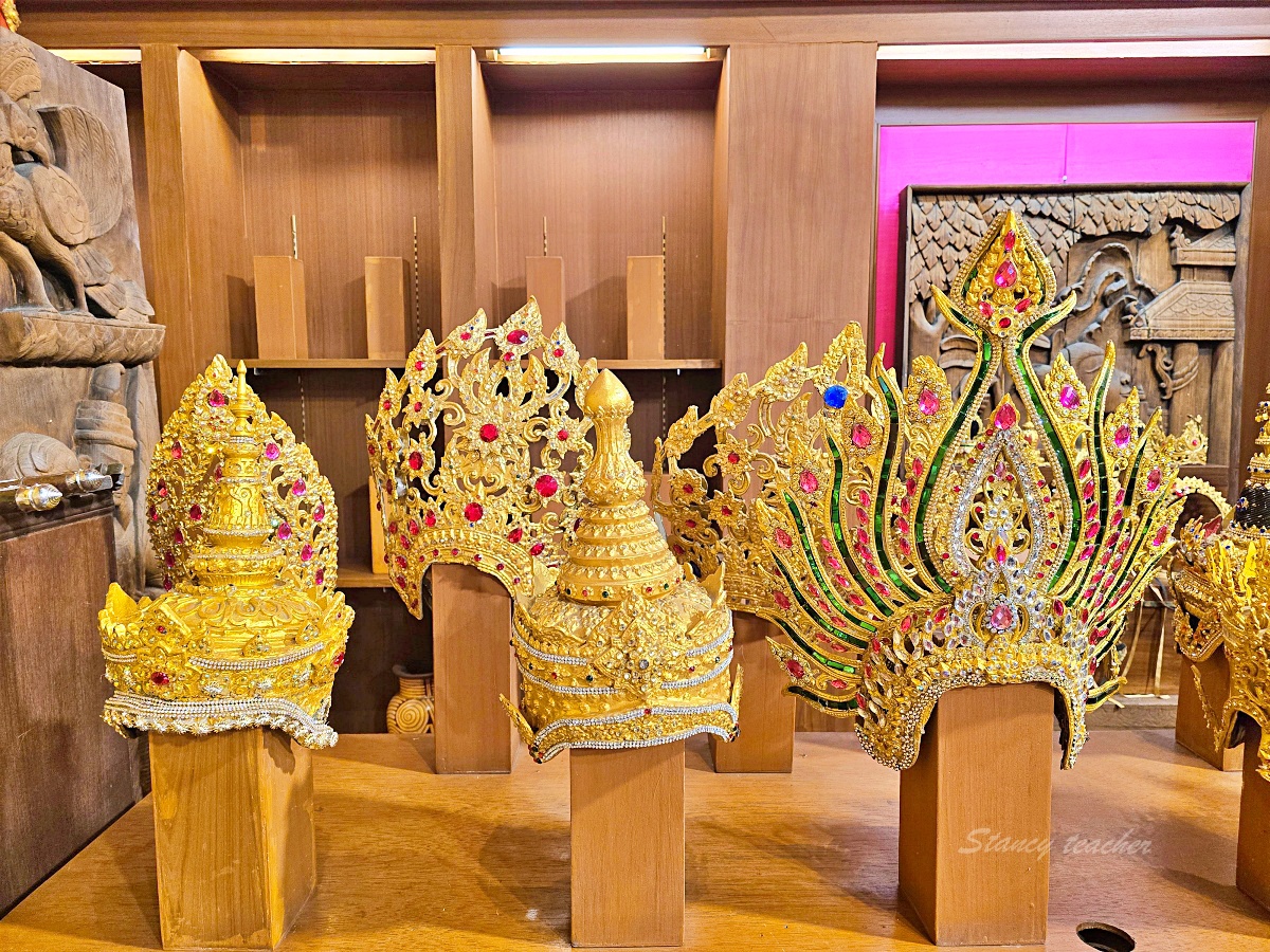 【普吉島親子景點推薦】普吉島幻多奇樂園 Phuket FantaSea｜豪華自助餐、泰服專業棚拍、精彩夜間表演一次收錄！