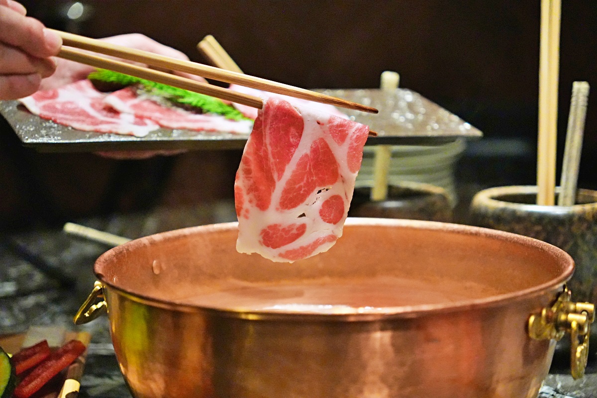 文華東方飯店餐廳推薦「但馬家涮涮鍋 」高級山海雙人海陸餐（秋季限定秋蟹）