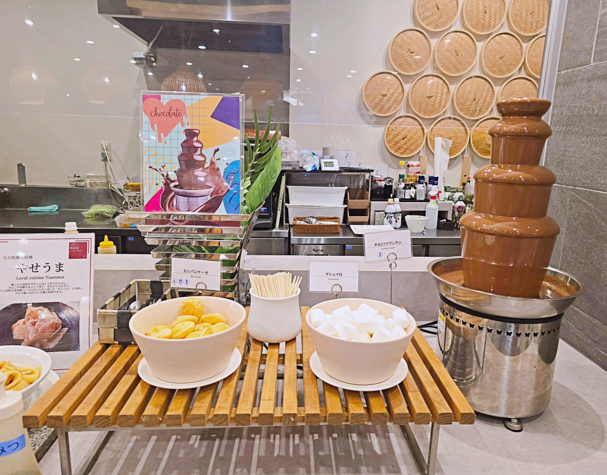 【九州別府溫泉飯店】別府龜之井飯店 BEPUKAMENOI HOTEL｜車站走路4分鐘，溫泉大浴場＋Buffet好享受