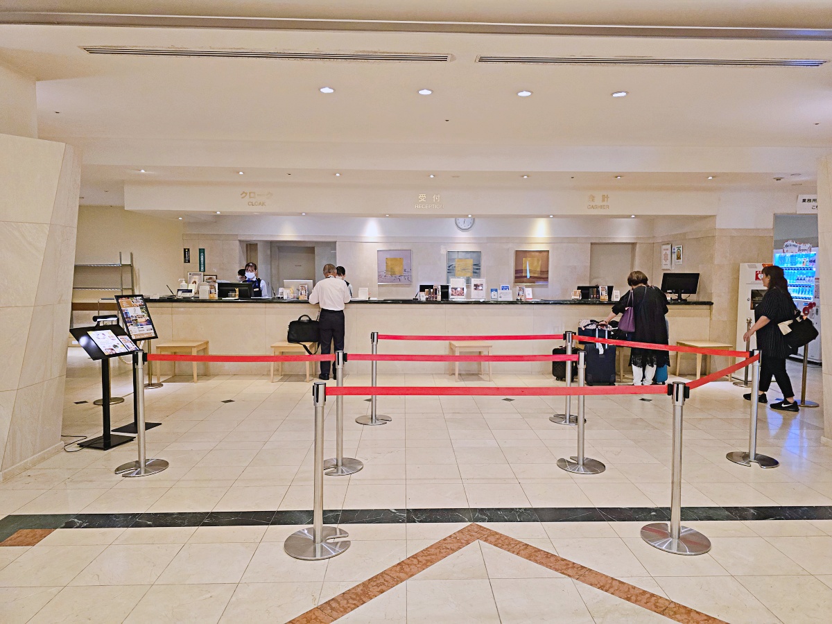 【九州別府溫泉飯店】別府龜之井飯店 BEPUKAMENOI HOTEL｜車站走路4分鐘，溫泉大浴場＋Buffet好享受