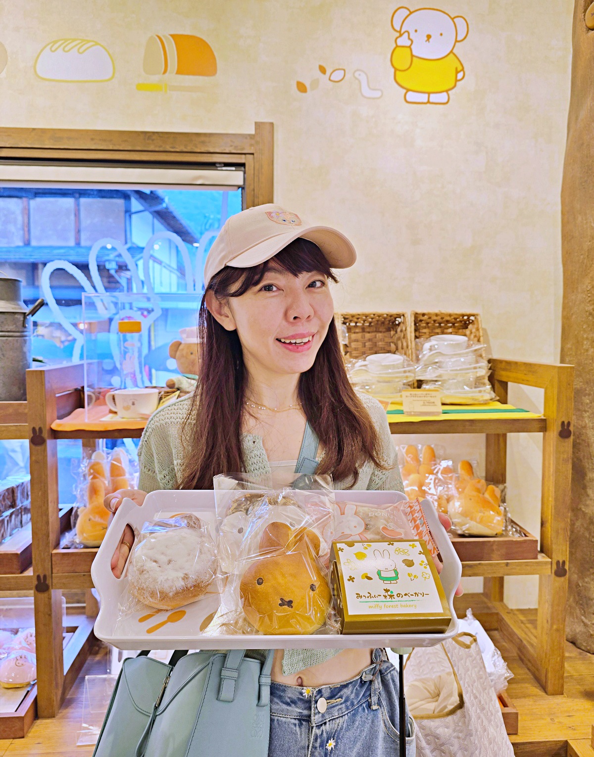 湯布院藝術小鎮散策｜交通方式、金鱗湖景點、湯布院比吃與街邊美食攻略