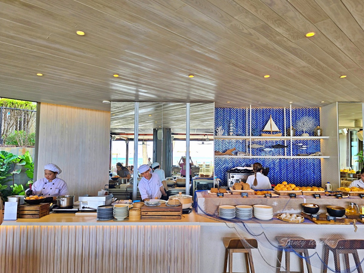 普吉島海景飯店推薦:Twinpalms MontAzure Phuket 普吉雙棕櫚樹籃山酒店,卡馬拉海灘早餐太享受 普吉島海景飯店推薦:Twinpalms MontAzure Phuket 普吉雙棕櫚樹籃山酒店,卡馬拉海灘早餐太享受