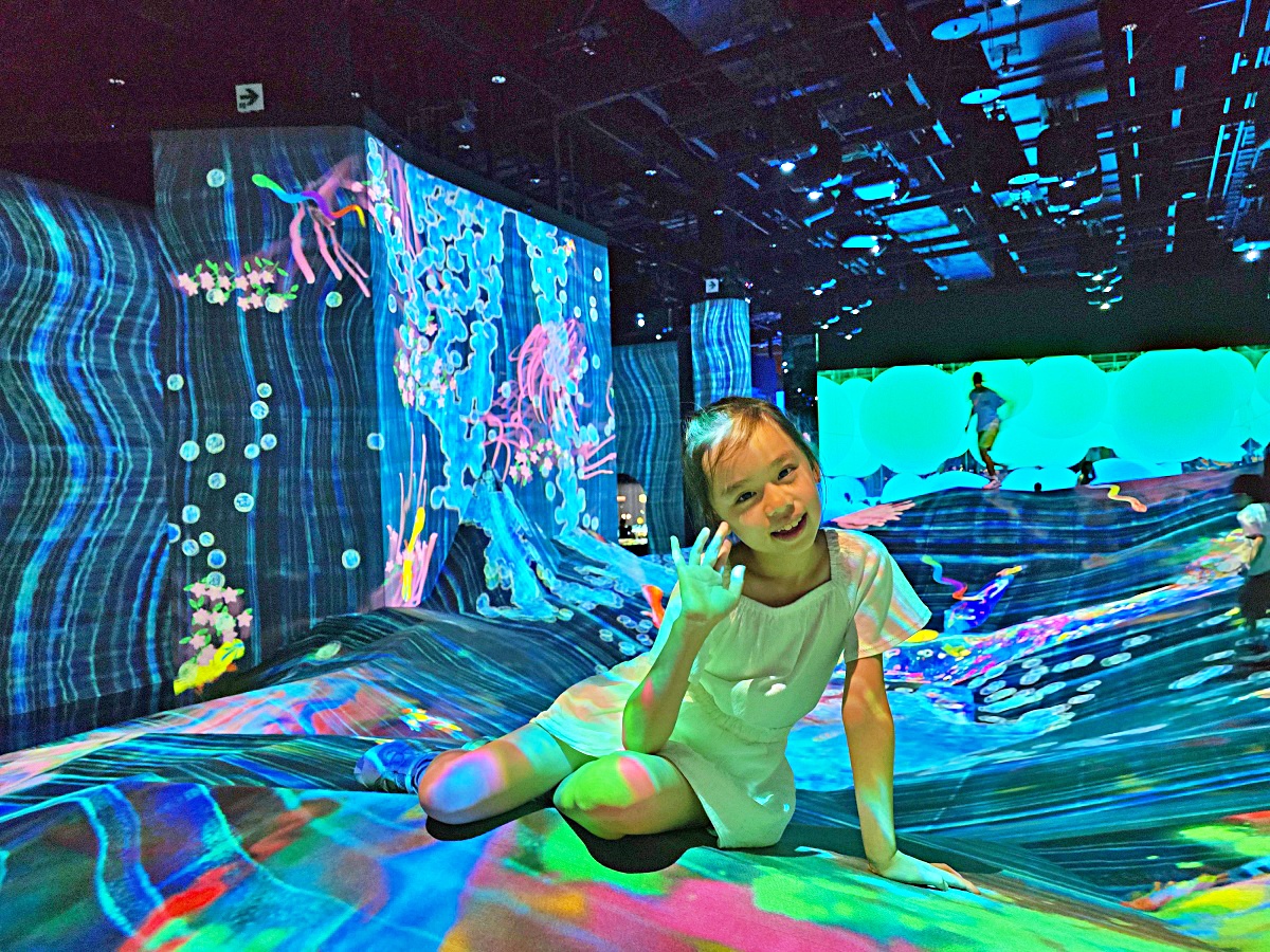 沖繩雨天景點推薦｜沖繩 teamLab Future Park：沉浸式光影親子互動體驗心得開箱文