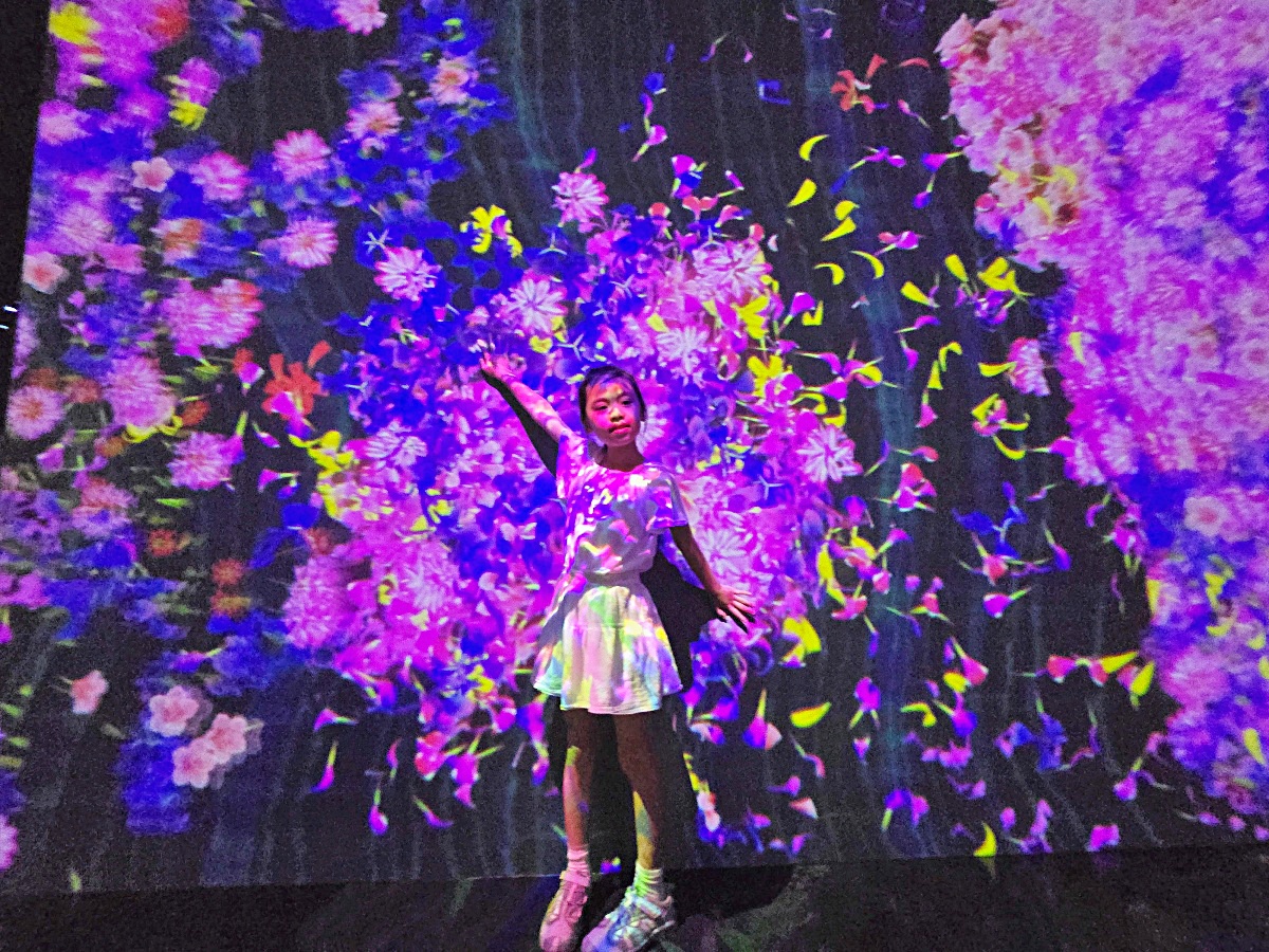 沖繩雨天景點推薦|沖繩 teamLab Future Park:沉浸式光影親子互動體驗心得開箱文 沖繩雨天景點推薦|沖繩 teamLab Future Park:沉浸式光影親子互動體驗心得開箱文