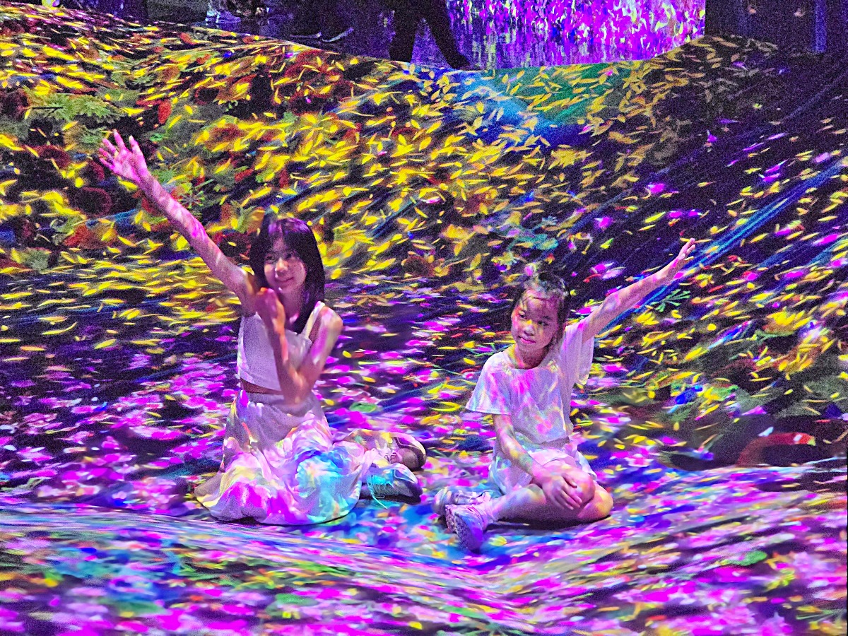 沖繩雨天景點推薦|沖繩 teamLab Future Park:沉浸式光影親子互動體驗心得開箱文 沖繩雨天景點推薦|沖繩 teamLab Future Park:沉浸式光影親子互動體驗心得開箱文