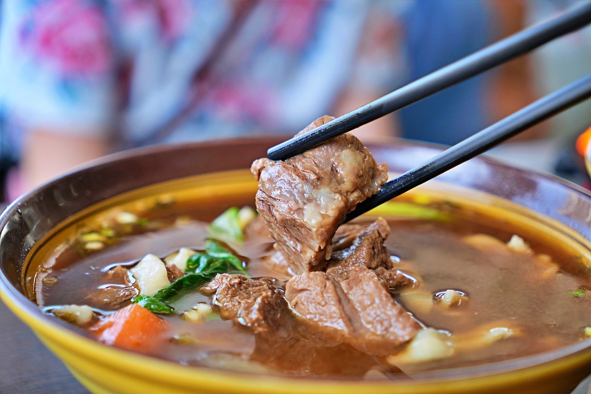 【彰化必吃牛肉麵】非你莫屬牛肉麵館，溪湖鎮在地人狂推的平價美食