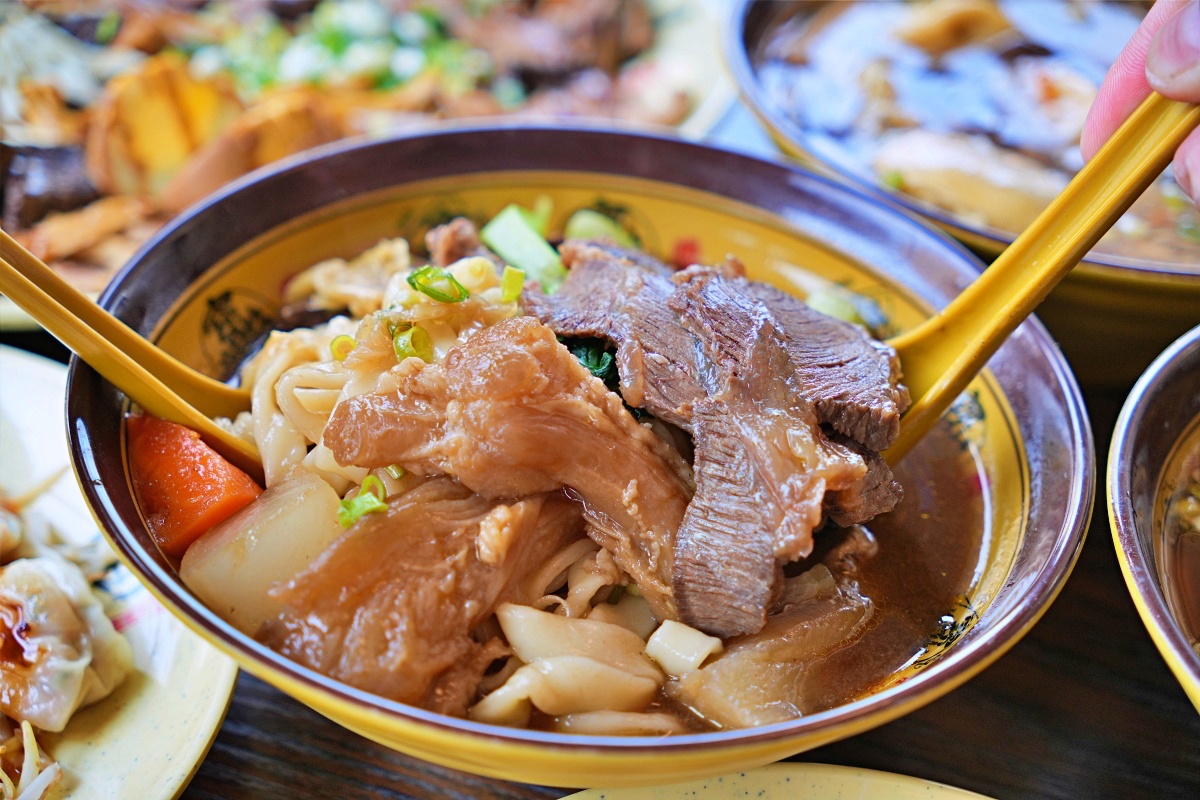 【彰化必吃牛肉麵】非你莫屬牛肉麵館，溪湖鎮在地人狂推的平價美食