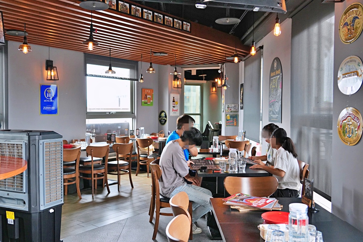 板橋府中站餐酒館推薦｜ABV 閣樓餐酒館 精釀啤酒、義大利麵與歐陸料理 生日聚會首選