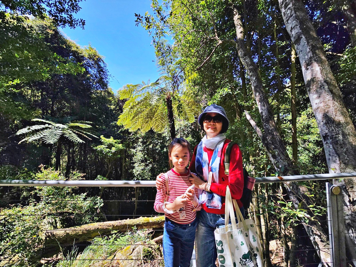 藍山國家公園一日遊｜三姐妹岩、回音角、觀景纜車、Leura Village 全攻略（優惠套票）