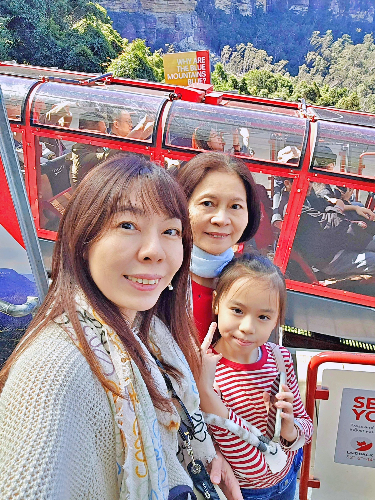 藍山國家公園一日遊｜三姐妹岩、回音角、觀景纜車、Leura Village 全攻略（優惠套票）